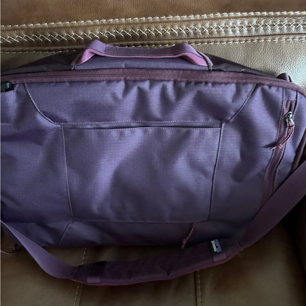 NWT Patagonia Black Hole Mini MLC 26L Travel Laptop Bag Pack Backpack #49265 - Picture 10 of 14